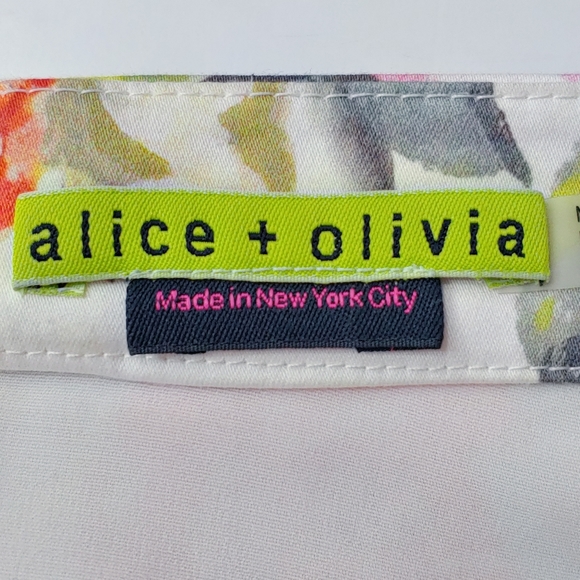Alice + Olivia Floral Print Mini Skirt Size 4 - Picture 6 of 8